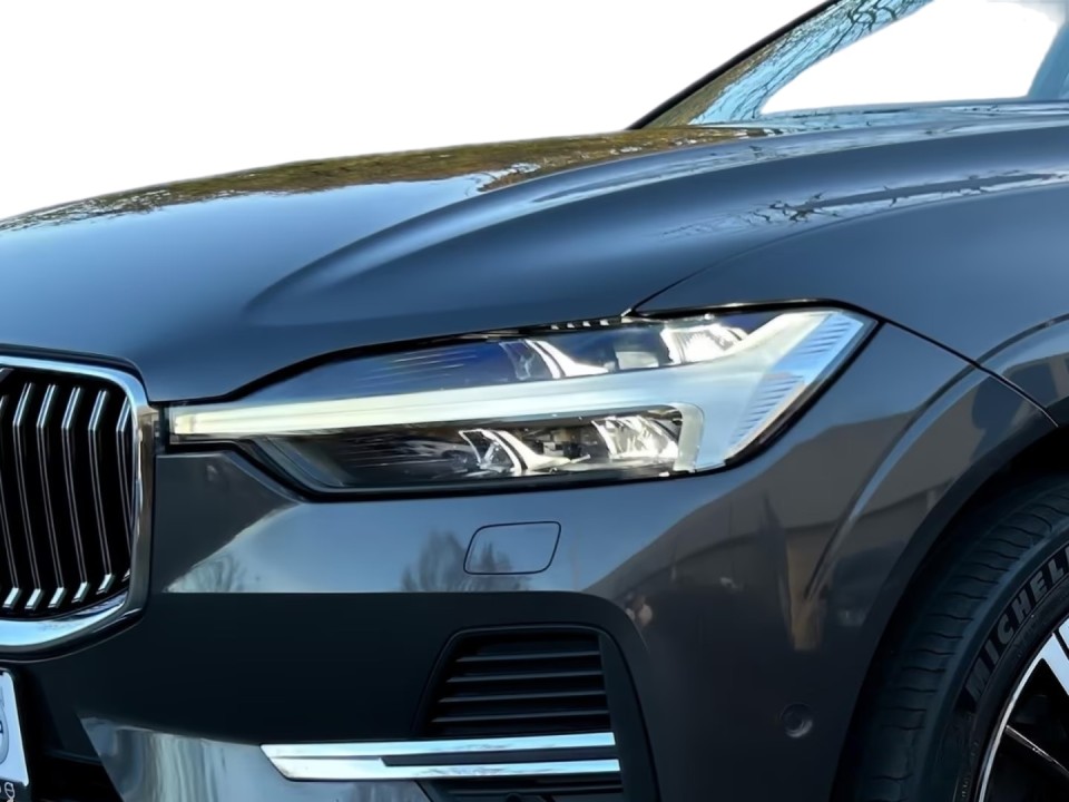 Volvo XC 60 B5 Ultimate Bright - foto 16