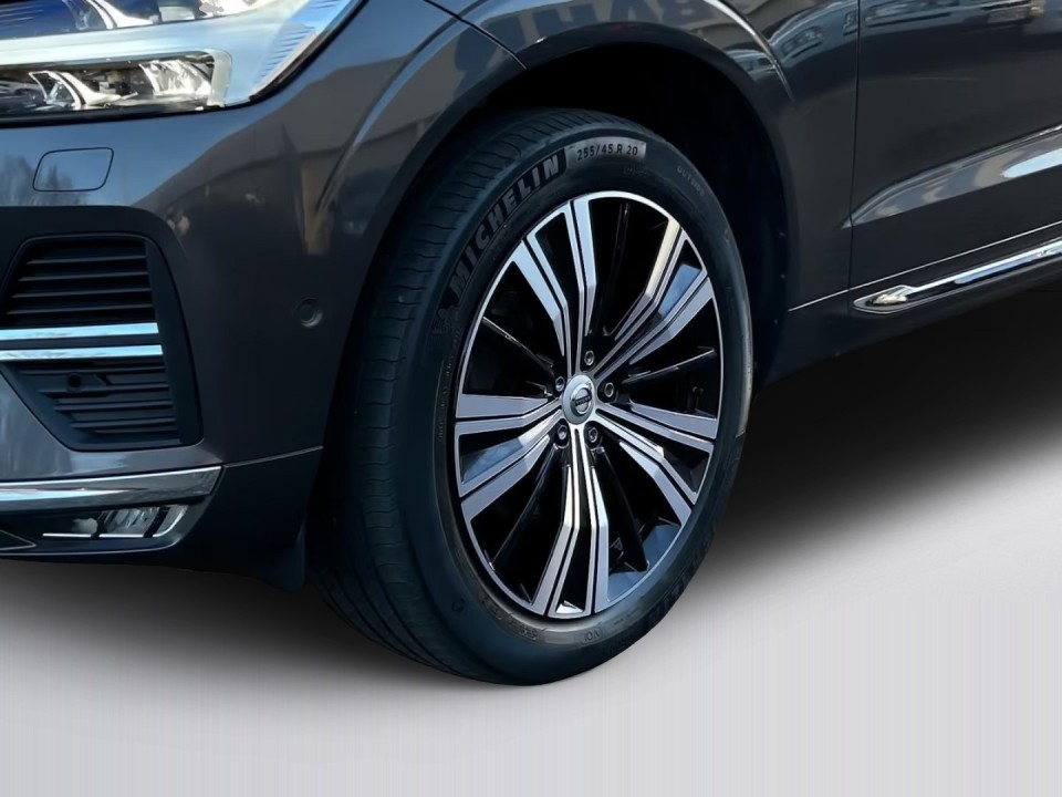 Volvo XC 60 B5 Ultimate Bright - foto 17