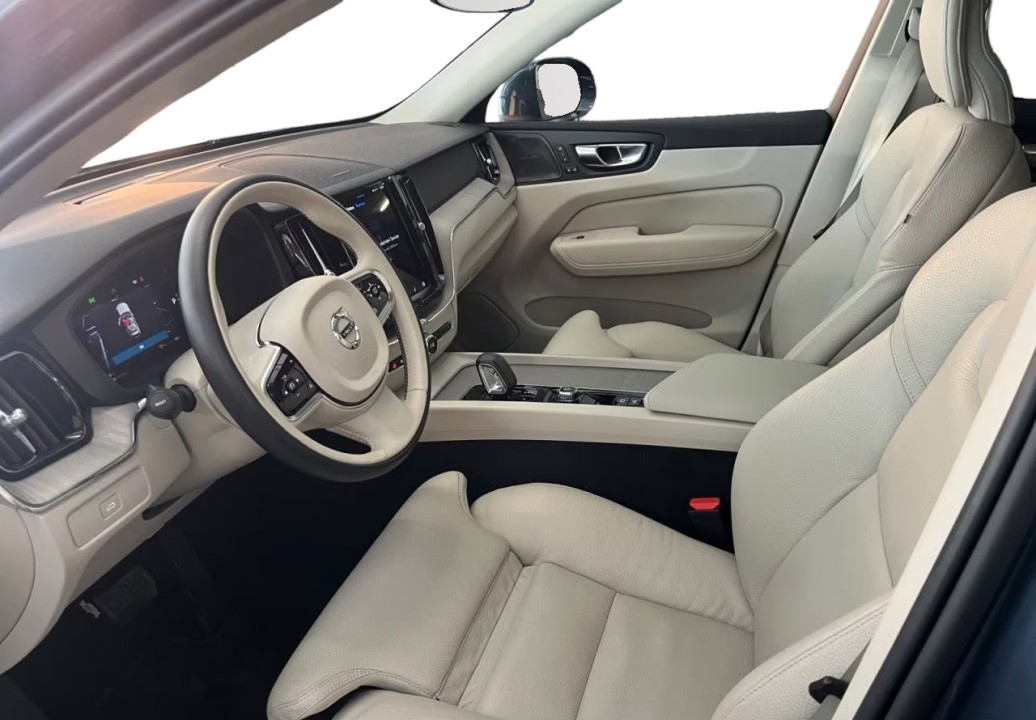 Volvo XC 60 B4 Plus Bright (5)