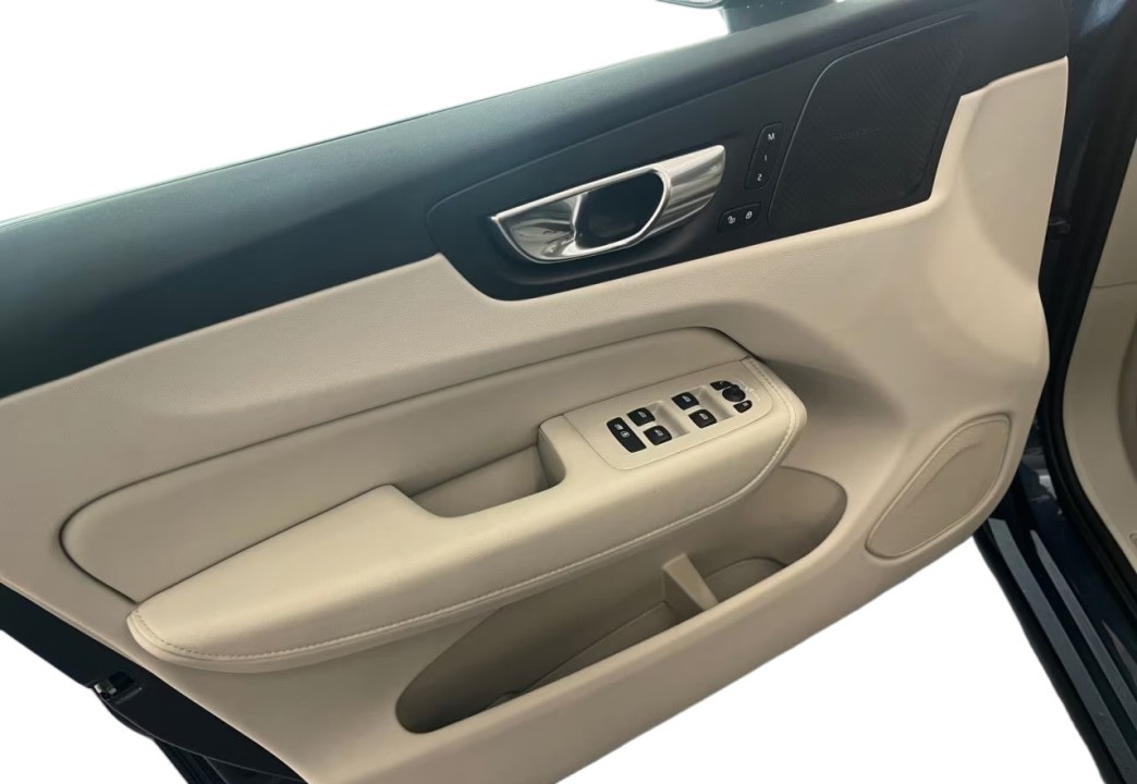 Volvo XC 60 B4 Plus Bright - foto 21