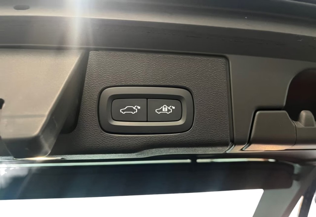 Volvo XC 60 B4 Plus Bright - foto 22