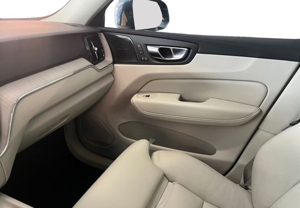 Volvo XC 60 B4 Plus Bright - foto 10