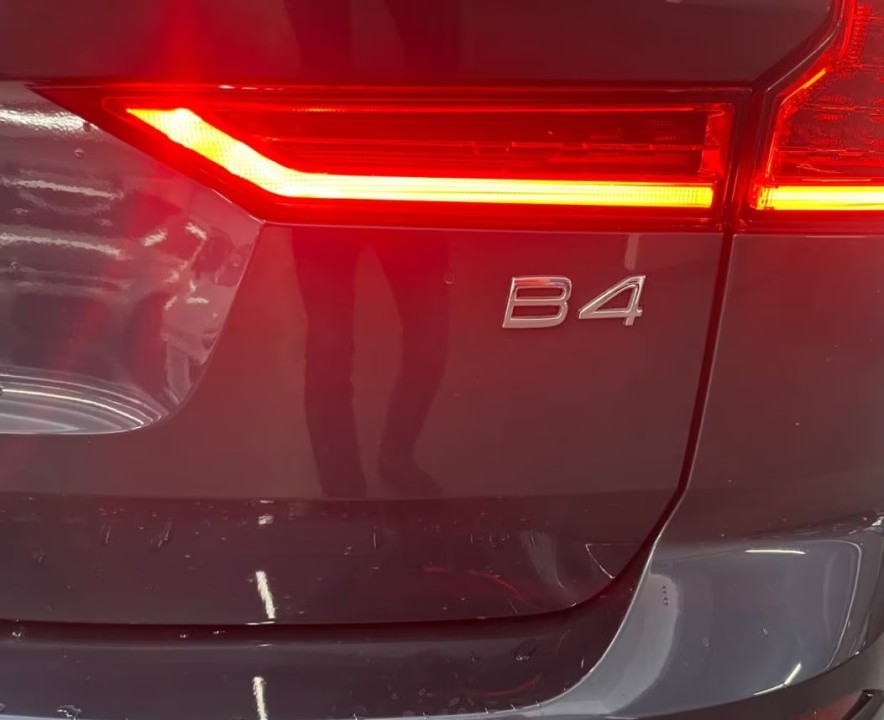 Volvo XC 60 B4 Plus Bright - foto 23