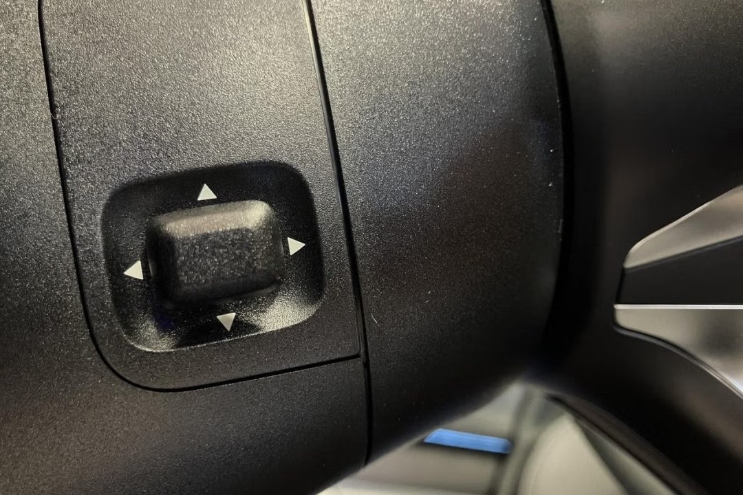 Mercedes-Benz E 400e 4MATIC - foto 21