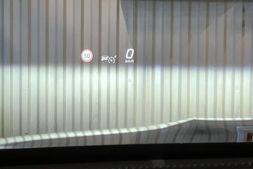 Mercedes-Benz E 400e 4MATIC - foto 20