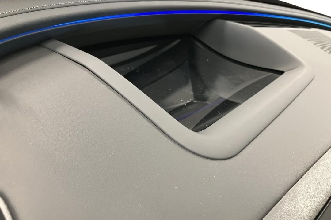 Mercedes-Benz E 400e 4MATIC - foto 22