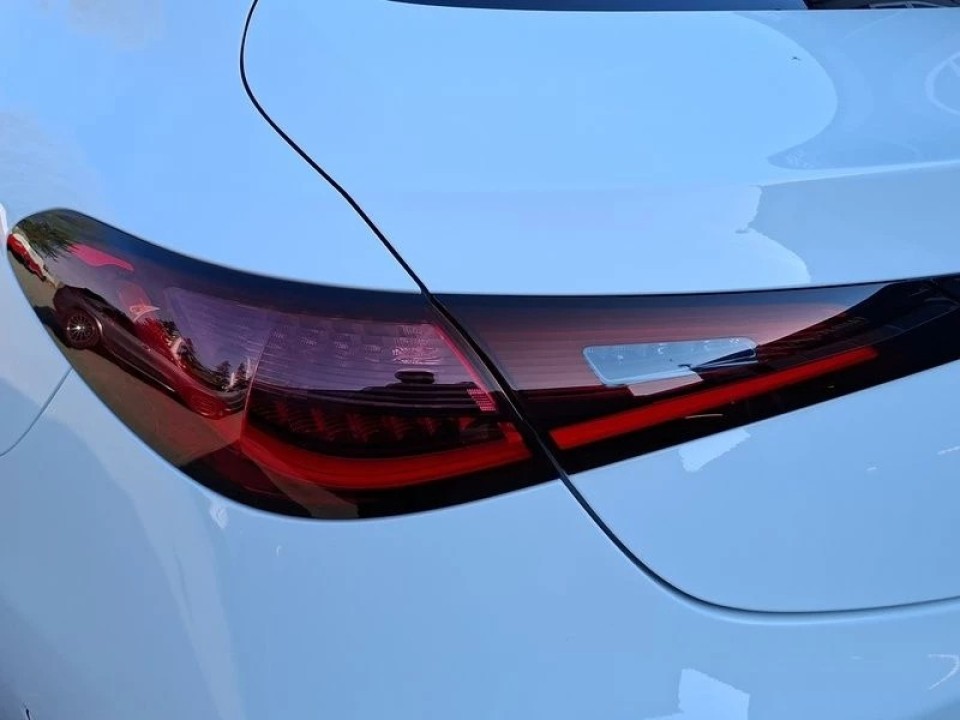 Mercedes-Benz CLE 200 AMG COUPÈ - foto 18