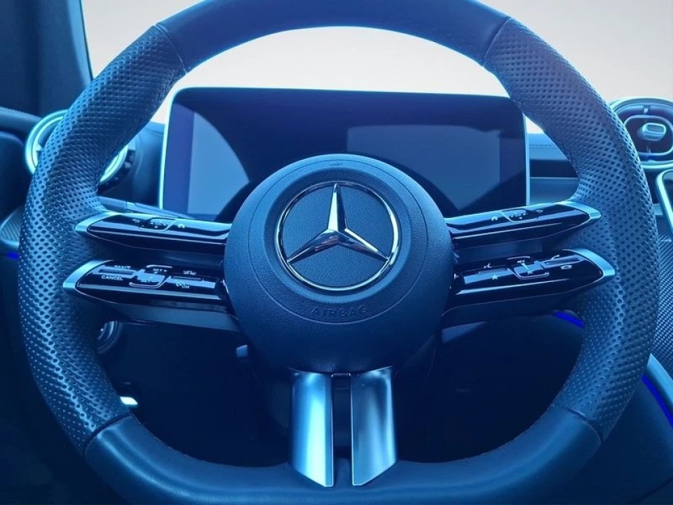 Mercedes-Benz CLE 200 AMG COUPÈ - foto 9