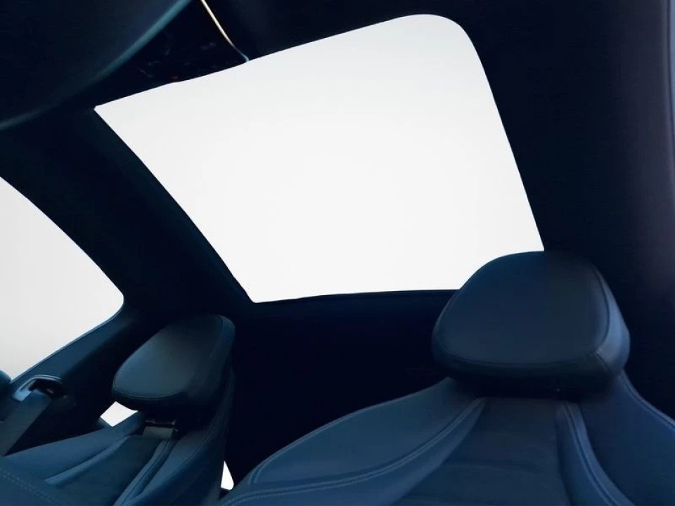 Mercedes-Benz CLE 200 AMG COUPÈ - foto 15