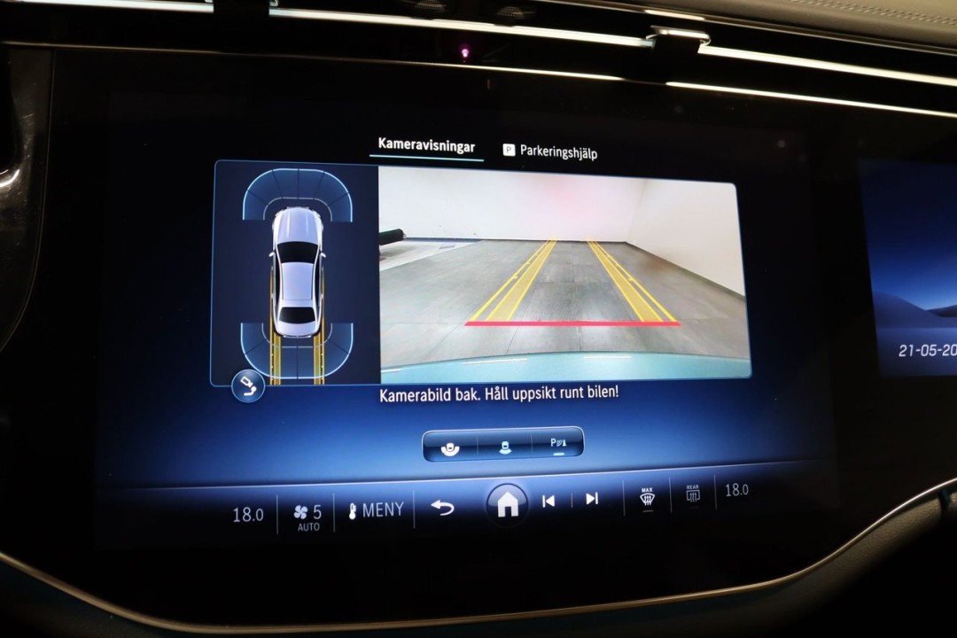 Mercedes-Benz E 300e 4MATIC AMG - foto 16