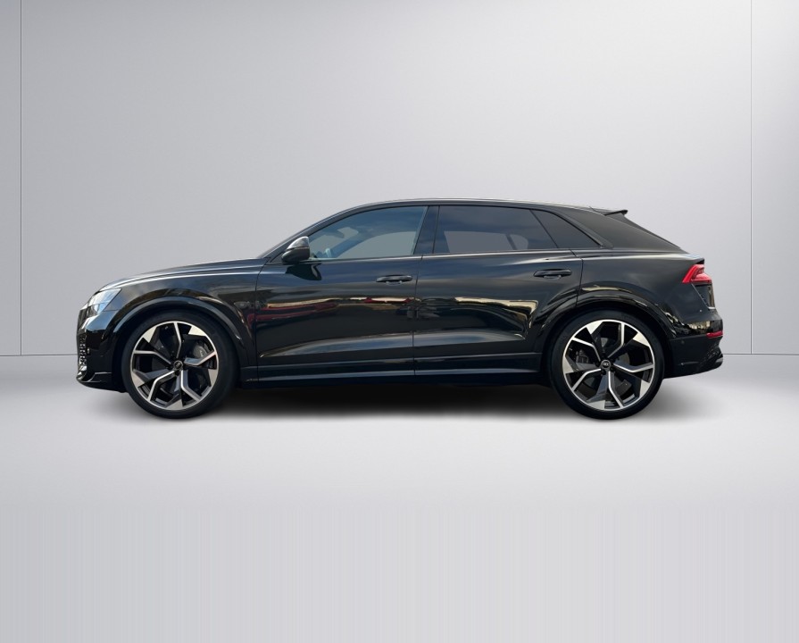 Audi RS Q8 TFSI Quattro Tiptronic (2)