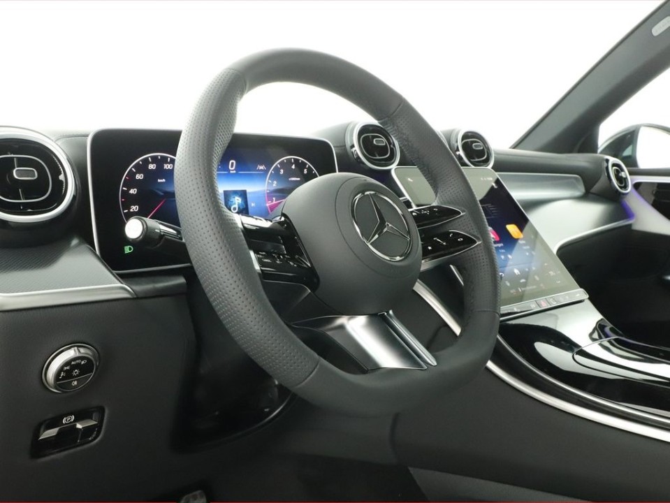 Mercedes-Benz GLC Coupé 200 4MATIC AMG Line - foto 11