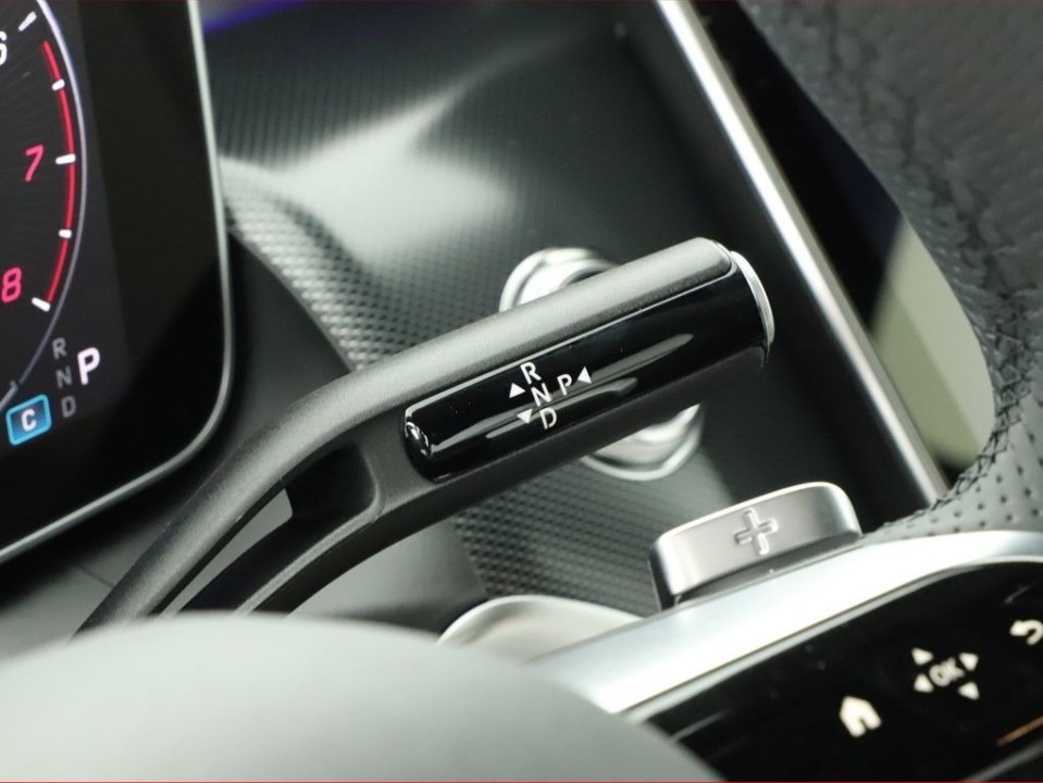 Mercedes-Benz GLC Coupé 200 4MATIC AMG Line - foto 14