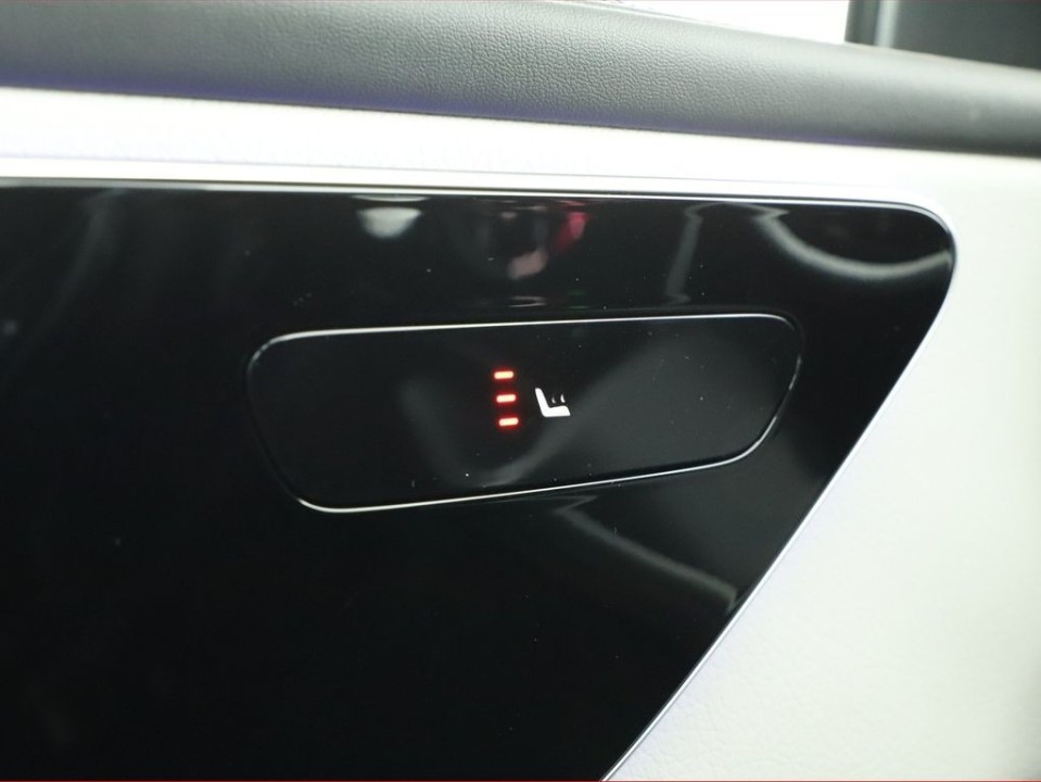 Mercedes-Benz GLC Coupé 200 4MATIC AMG Line - foto 16