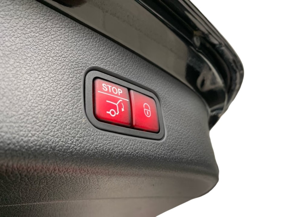 Mercedes-Benz GLC 200 4MATIC AMG Line - foto 11