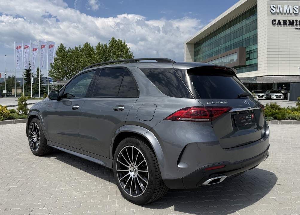Mercedes-Benz GLE 350de 4MATIC AMG Line (5)