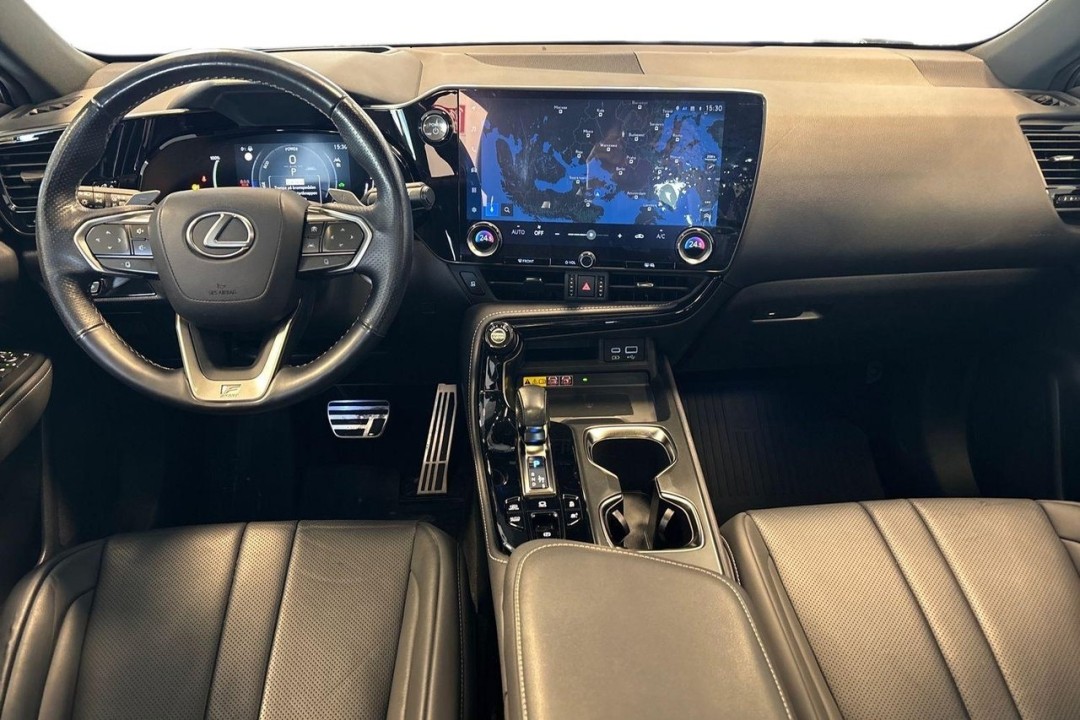 Lexus Seria NX 450h+ F-Sport - foto 13