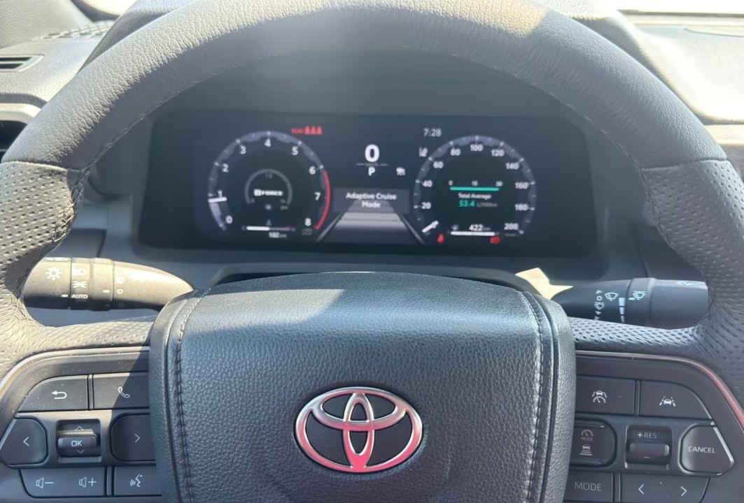 Toyota Tacoma - foto 7