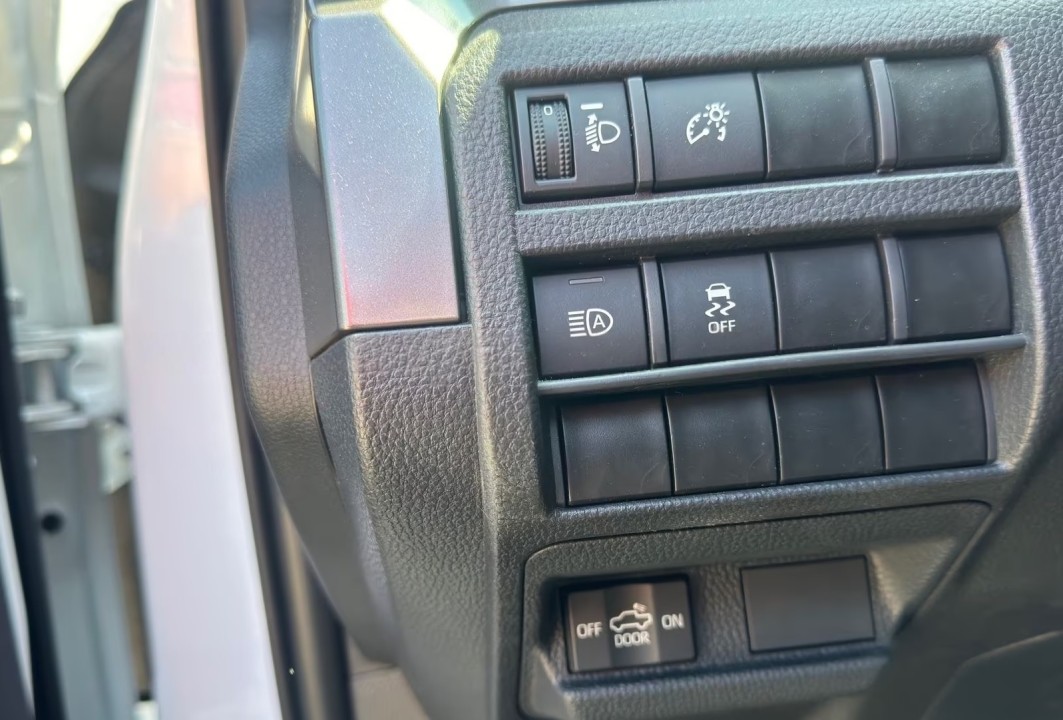 Toyota Tacoma - foto 10