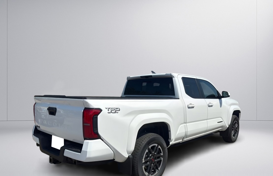 Toyota Tacoma (2)