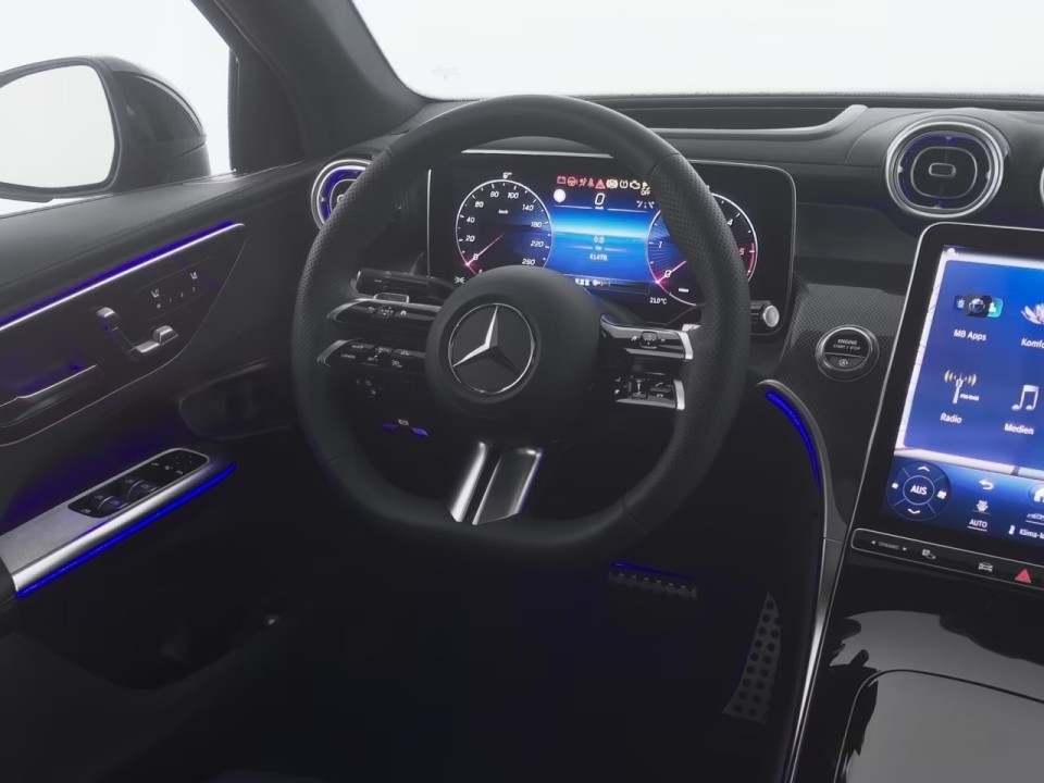 Mercedes-Benz GLC Coupé 300d 4MATIC AMG - foto 13