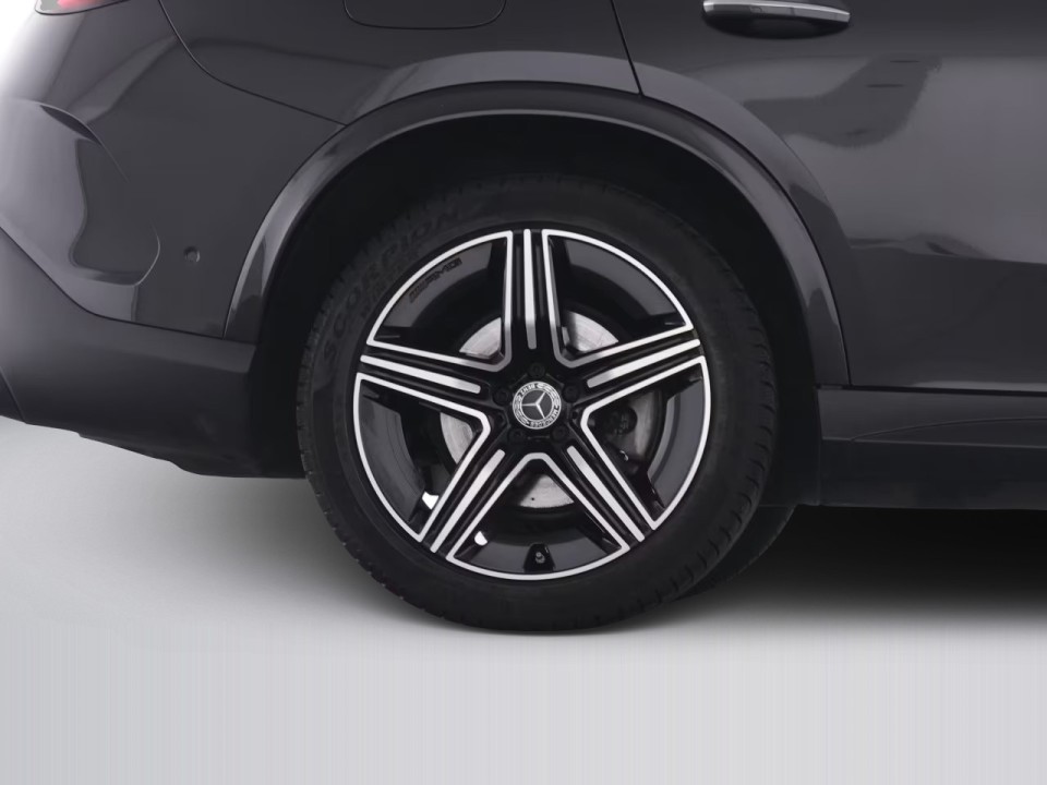 Mercedes-Benz GLC Coupé 300d 4MATIC AMG - foto 21