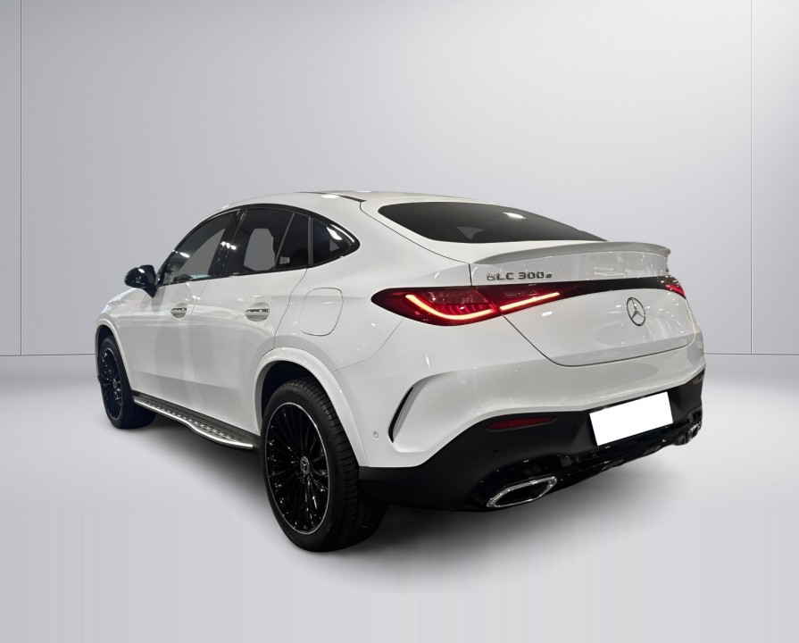 Mercedes-Benz GLC Coupé 300e 4MATIC AMG (3)