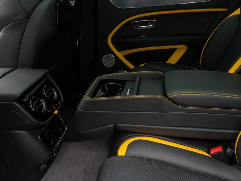 Bentley Bentayga - foto 31