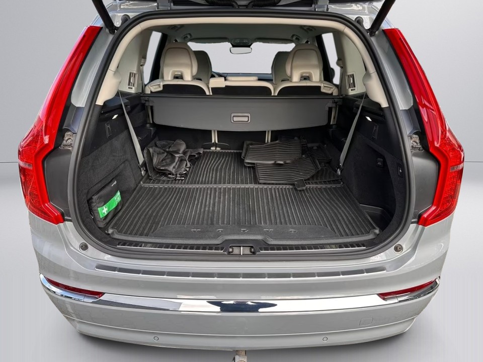 Volvo XC 90 T8 Recharge Core - foto 25