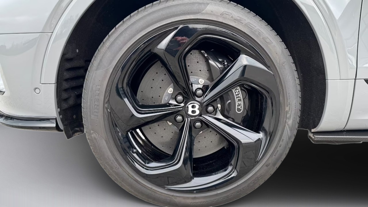 Bentley Bentayga S V8 Sport Edition - foto 37