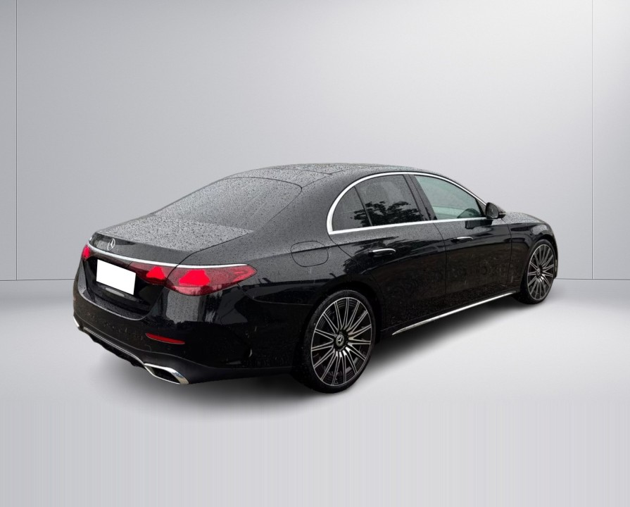 Mercedes-Benz E 200 AMG (2)