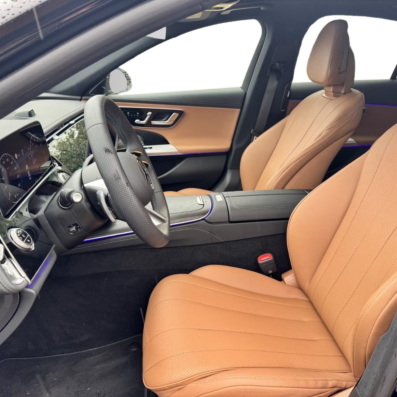 Mercedes-Benz E 200 AMG - foto 8