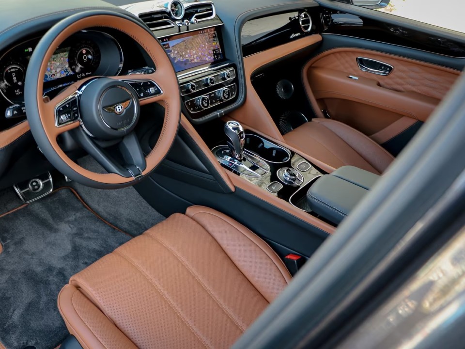 Bentley Bentayga - foto 9