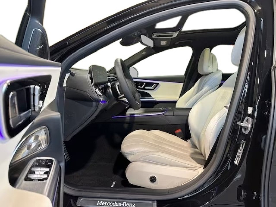 Mercedes-Benz E 200 AMG (3)