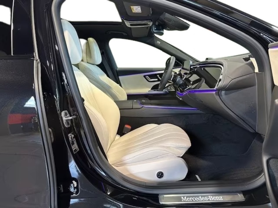 Mercedes-Benz E 200 AMG - foto 6