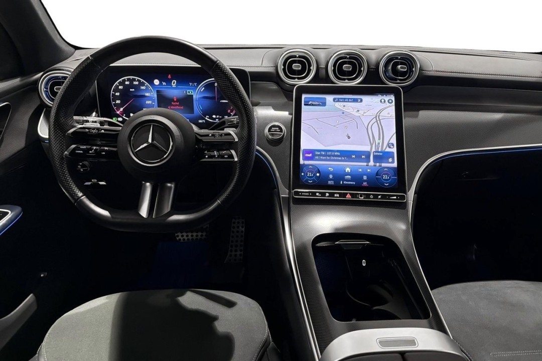 Mercedes-Benz GLC 300e 4MATIC AMG - foto 11