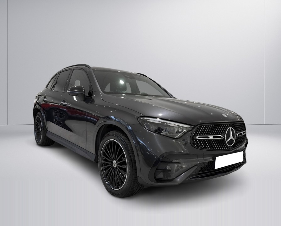 Mercedes-Benz GLC 300e 4MATIC AMG