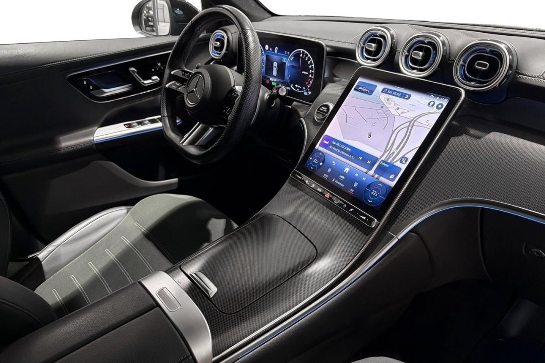 Mercedes-Benz GLC 300e 4MATIC AMG - foto 10