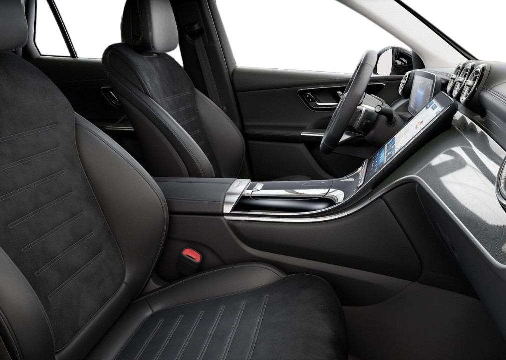 Mercedes-Benz GLC 300e 4MATIC - foto 16