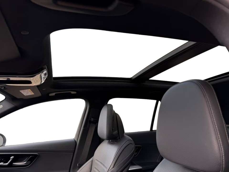 Mercedes-Benz GLC 300e 4MATIC AMG - foto 12