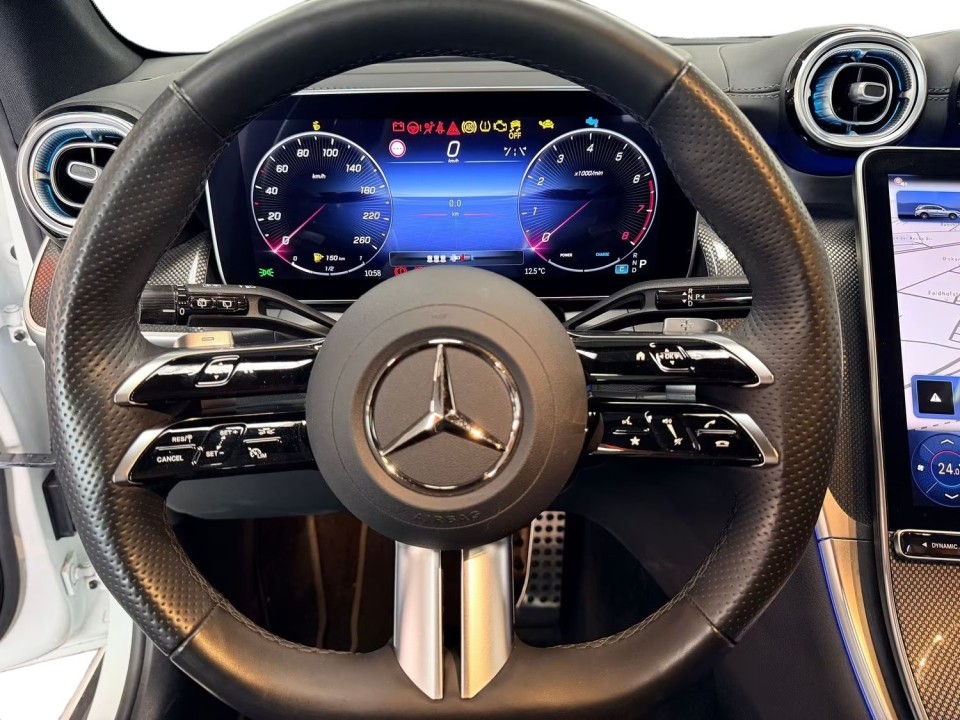 Mercedes-Benz GLC 200 4MATIC AMG - foto 19