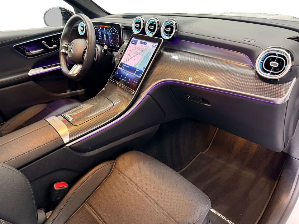 Mercedes-Benz GLC 200 4MATIC AMG - foto 15