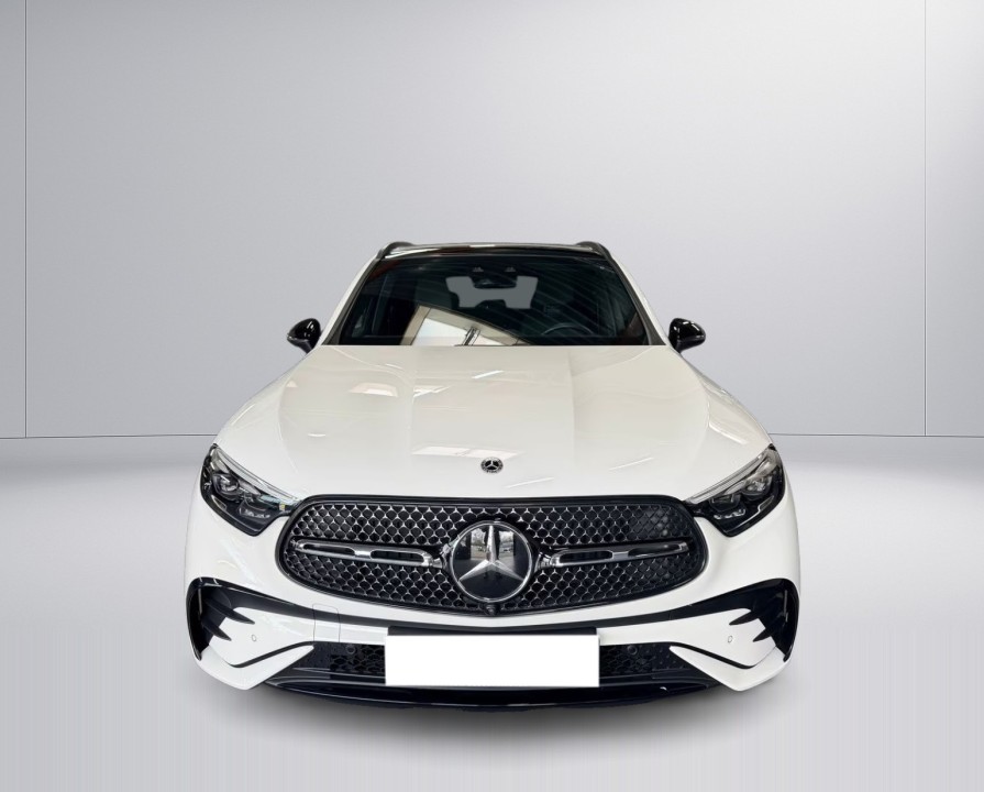 Mercedes-Benz GLC 200 4MATIC AMG - foto 11