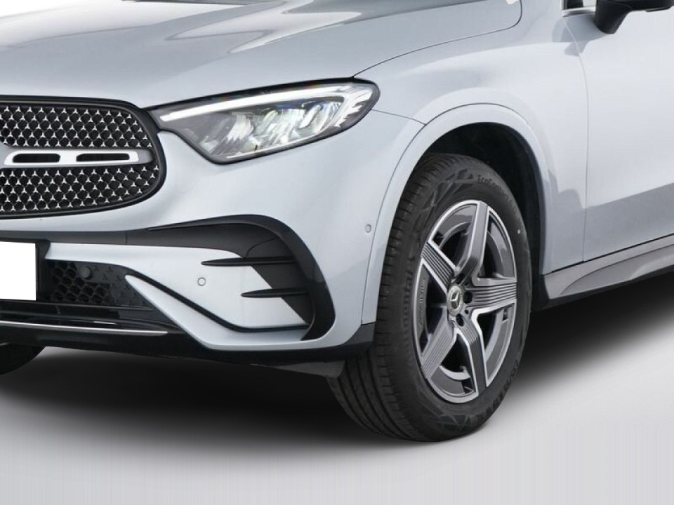 Mercedes-Benz GLC 300e 4MATIC - foto 13