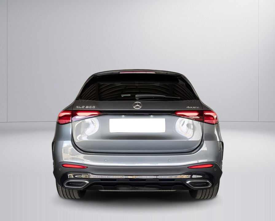 Mercedes-Benz GLC 200 4MATIC AMG (5)