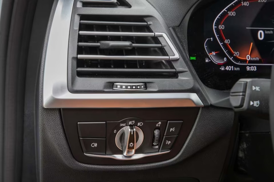 BMW X4 xDrive20i M-Sport - foto 9