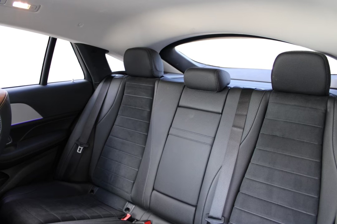 Mercedes-Benz GLE Coupé 350e 4MATIC AMG - foto 16