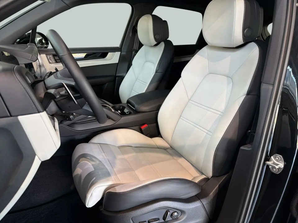 Porsche Cayenne E-Hybrid - foto 9