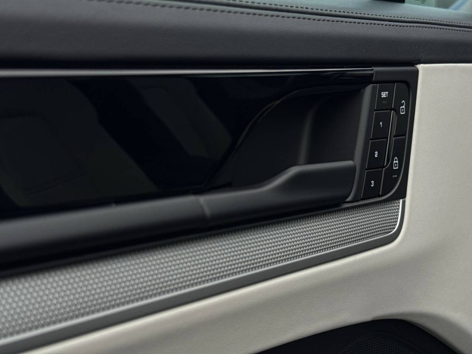 Porsche Cayenne E-Hybrid - foto 18