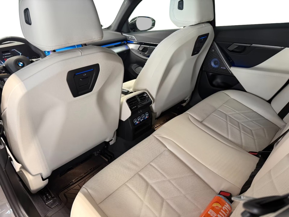 BMW Seria 5 540d xDrive M-Sport - foto 7